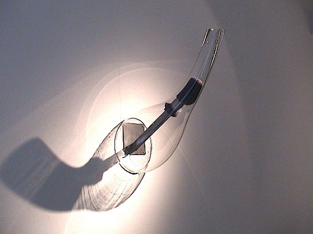 Emma Woffenden: Solo show, Barrett Marsden Gallery, 2001. Padded Bracket Inside Glass Form
55 × 23 × 30 cm
Metal, glass foam, tape