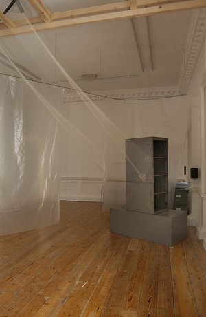 Emma Woffenden: Locked Rooms. No Horizon, part 3, 2004.