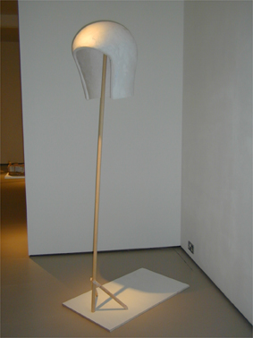 Emma Woffenden: Solo show, Barrett Marsden Gallery, 2001. Mummy.Polystyrene, filler, wood
190 × 50 × 80 cm 