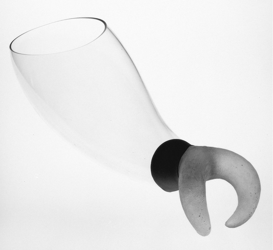 Emma Woffenden: Glass objects, 1993–1995. Horn, blown and cast glass, rubber collar 65 × 25 × 30 cm