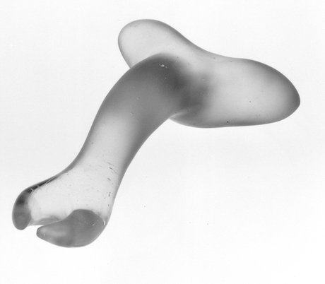 Emma Woffenden: Glass objects, 1993–1995. Small Arc, 1994
15 × 20 × 10 cm